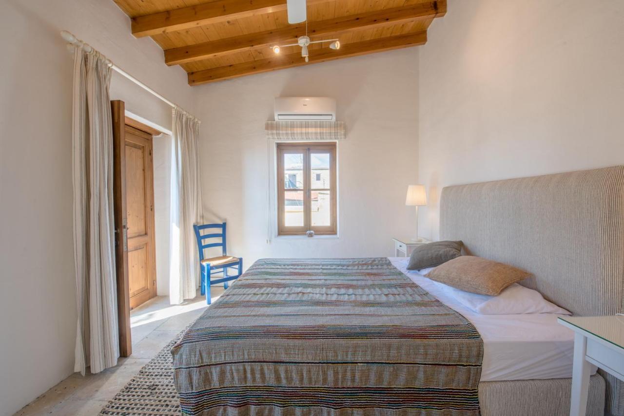 The Carob Tree Villa - Rustic Luxury Home With Access To Pool And Restaurant Larnaca Exteriör bild