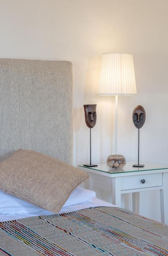 The Carob Tree Villa - Rustic Luxury Home With Access To Pool And Restaurant Larnaca Exteriör bild